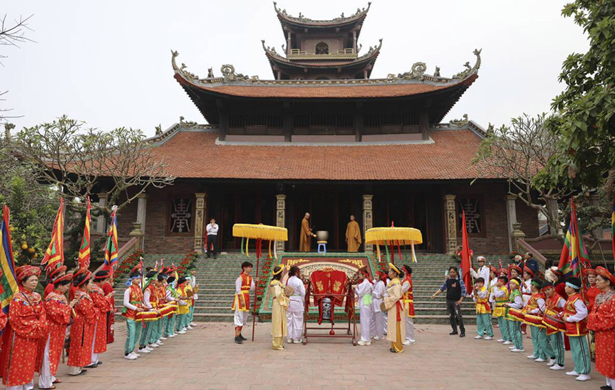 lễ hội ở làng gốm bát tràng